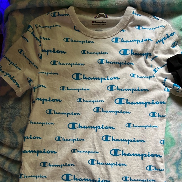 Designer clothes - Picture 2 of 7